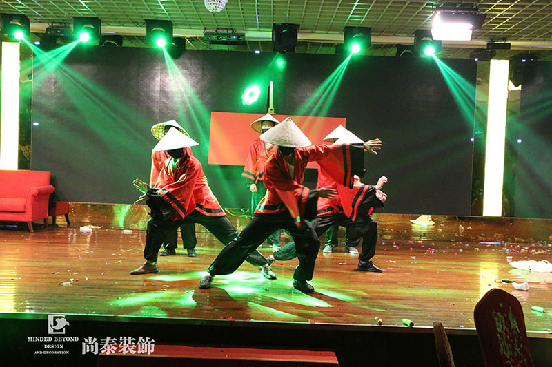 深圳辦公室裝修公司,尚泰裝飾集團,公司年會 深圳辦公室裝修公司,尚泰裝飾集團,公司年會