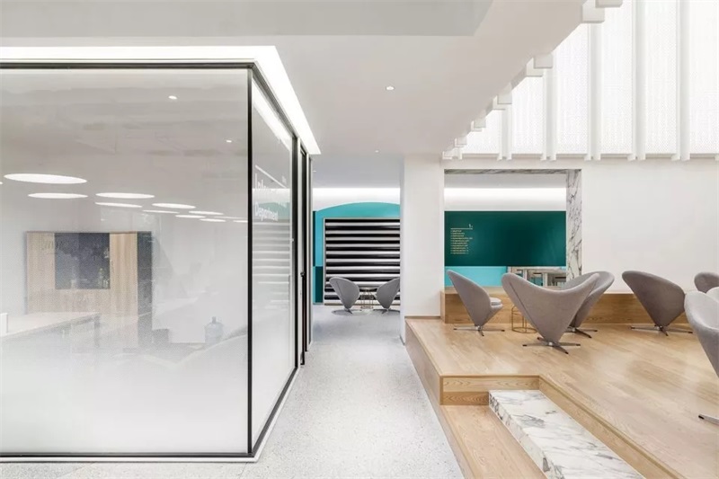 辦公室裝修設(shè)計效果圖