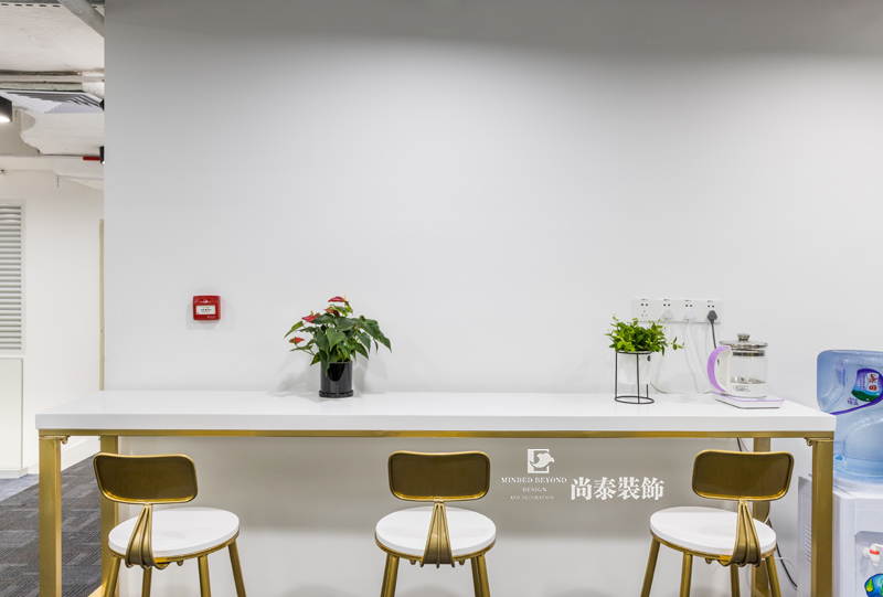 辦公室裝修實(shí)景圖