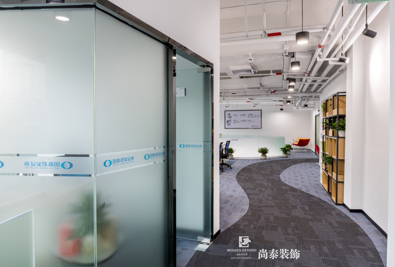 辦公室裝修實(shí)景圖