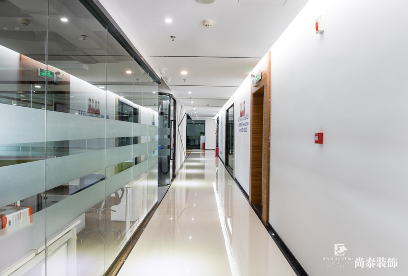 走廊裝修實拍圖