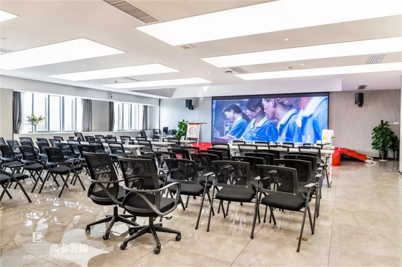 多功能區(qū)裝修實(shí)景圖