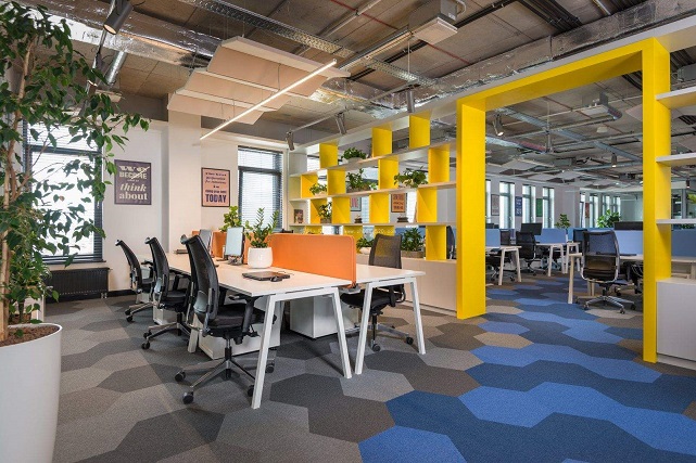 尚泰裝飾集團辦公室裝修