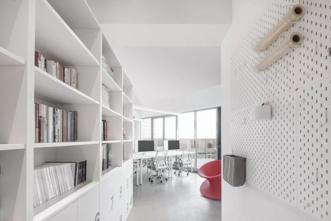 辦公室設(shè)計(jì)裝修效果圖片