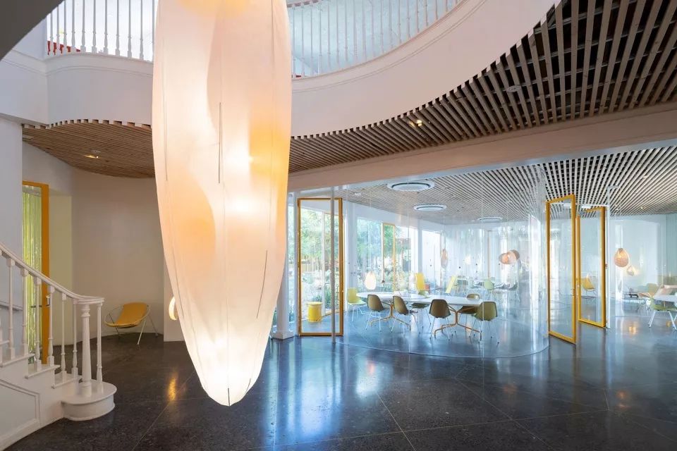 辦公室大廳設計實景圖