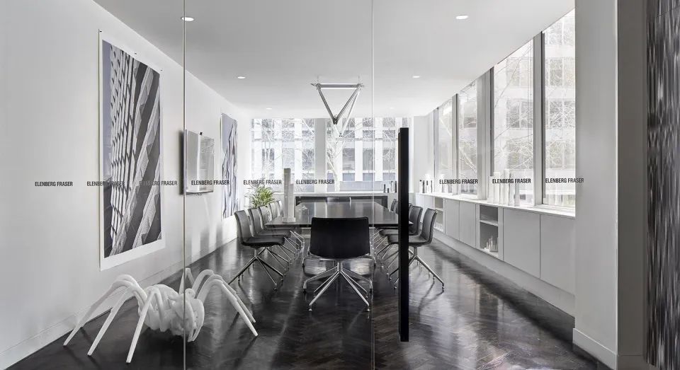 黑白辦公室會議室設(shè)計效果圖