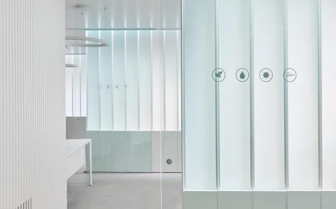 現(xiàn)代美式辦公室裝修圖片