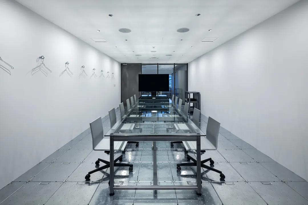 金屬辦公空間會議室裝修圖片