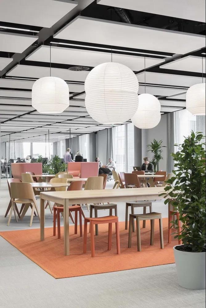 企業(yè)總部辦公空間裝修圖