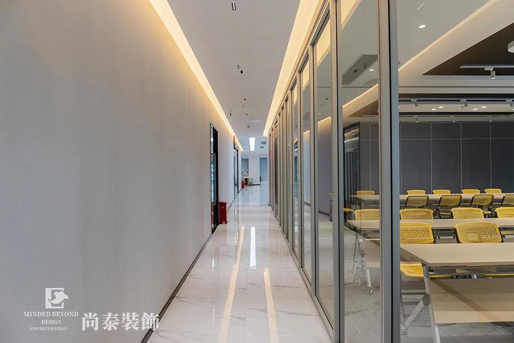 科技公司辦公室過道裝飾效果圖