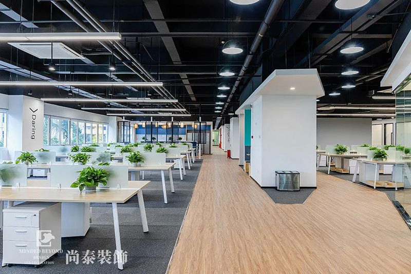 開放辦公空間裝修實(shí)景圖