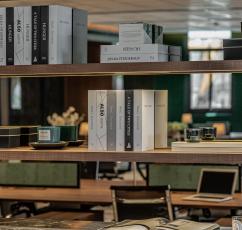 辦公室裝修，35 年老屋的華麗轉(zhuǎn)身！新舊并陳的經(jīng)典設(shè)計