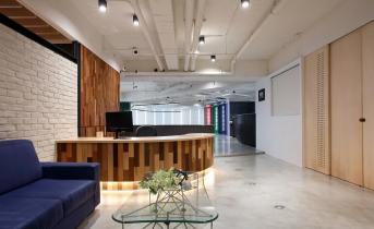 以建筑之形打造有機空間，辦公室變身工業(yè)風(fēng) 　